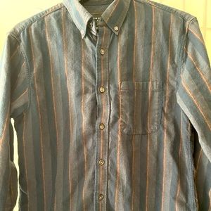 Club Monaco Men’s luxury flannel shirt